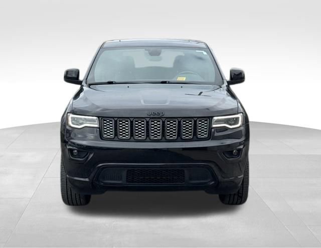 Used 2020 Jeep Grand Cherokee Altitude image 11