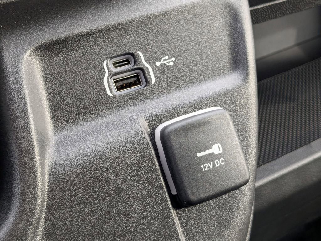 New 2026 RAM ProMaster 2500 w/ Convenience Group image 31