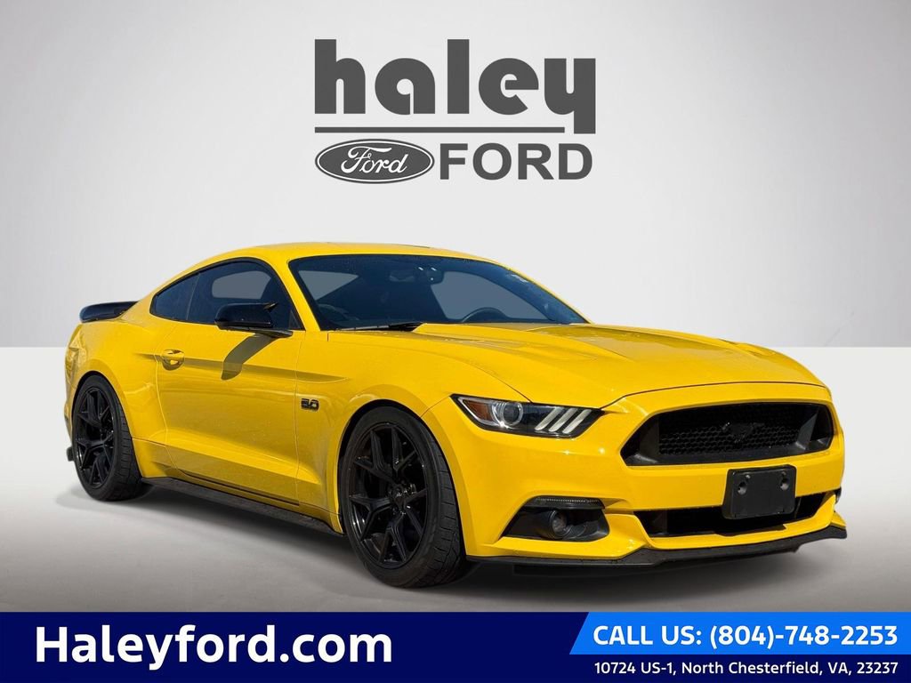 Used 2017 Ford Mustang GT w/ Black Accent Package RWD video 1
