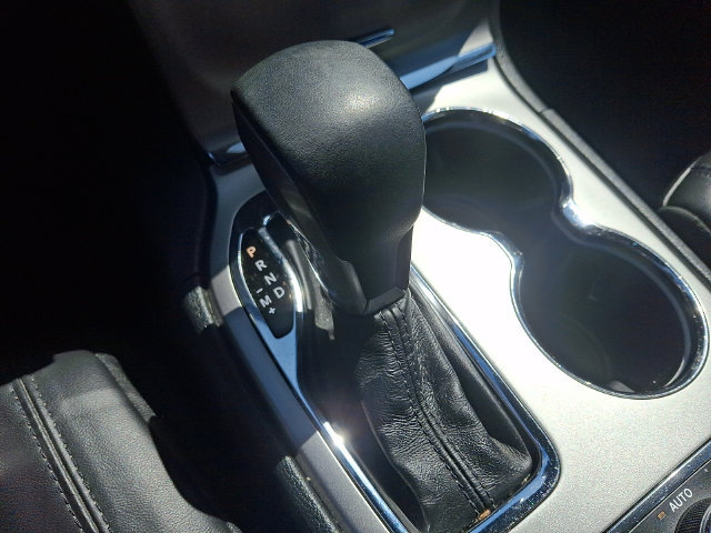 Used 2019 Jeep Grand Cherokee Limited AWD/4WD image 14