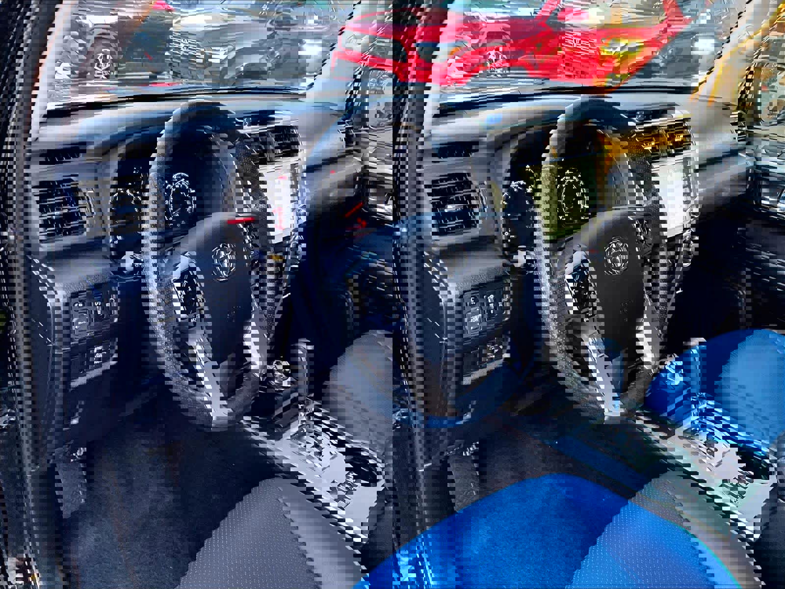 Used 2023 Toyota 4Runner SR5 Premium image 8