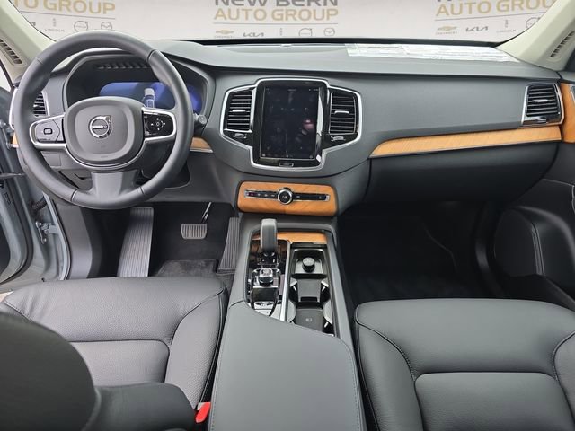 New 2025 Volvo XC90 B6 Plus image 10