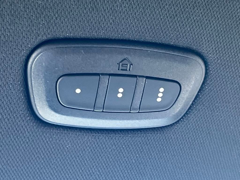 New 2025 Jeep Wagoneer L Series II w/ Convenience Group I image 30