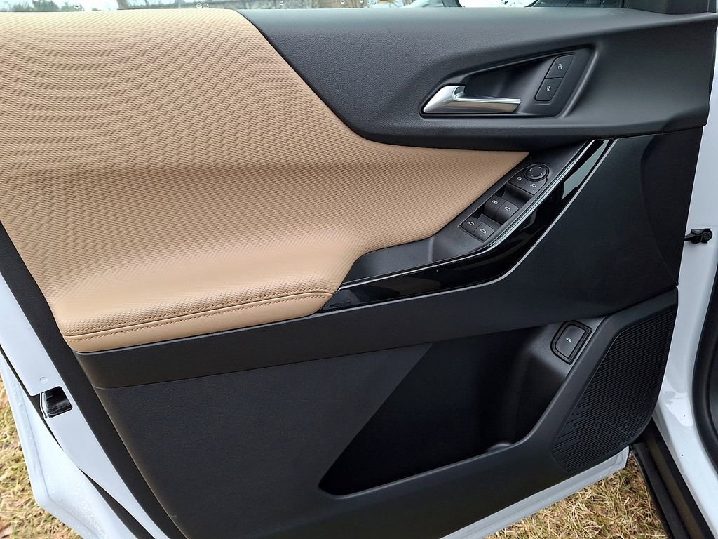 New 2026 Chevrolet Equinox ACTIV AWD/4WD image 8