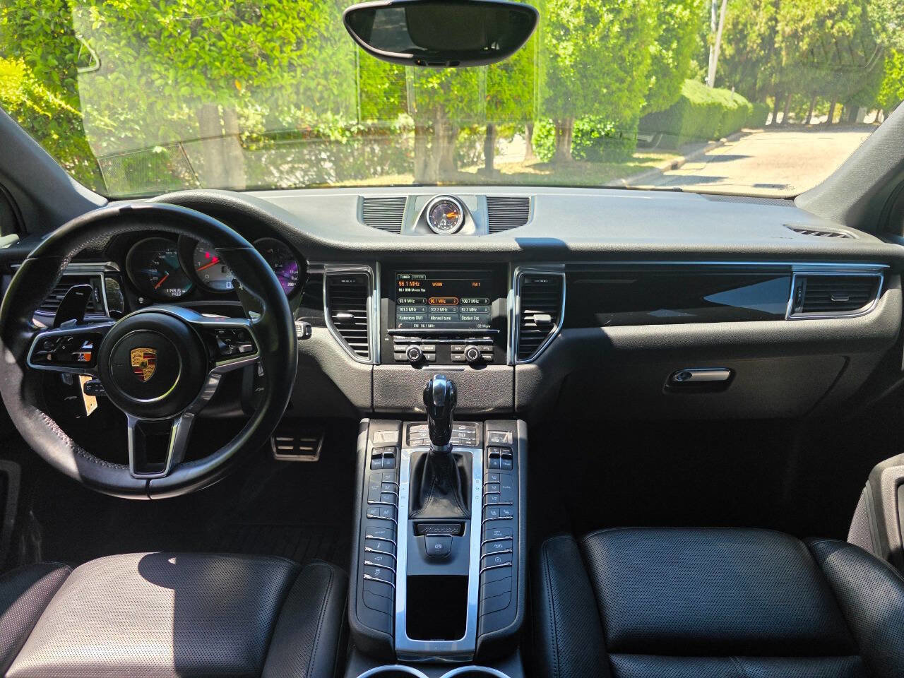 Used 2015 Porsche Macan S w/ Premium Package Plus AWD/4WD image 15