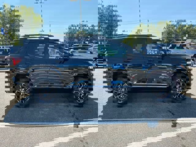 New 2026 GMC Terrain AT4 w/ Convenience Package III image 5