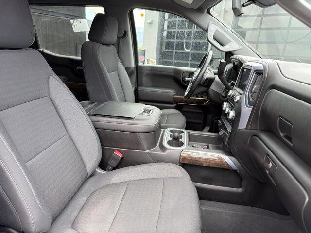 Used 2021 GMC Sierra 1500 Elevation w/ Preferred Package AWD/4WD image 12