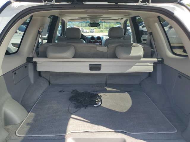 Used 2008 GMC Envoy Denali w/ Sun And 6-Disc Cd Package AWD/4WD image 7