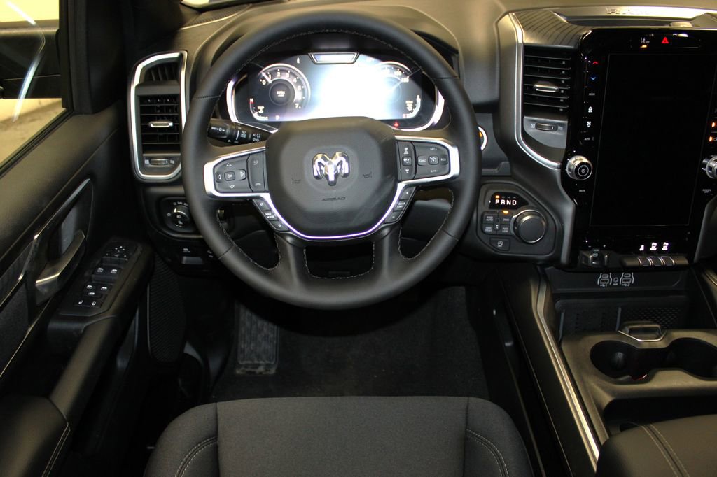 New 2026 RAM 1500 4x4 Crew Cab image 12