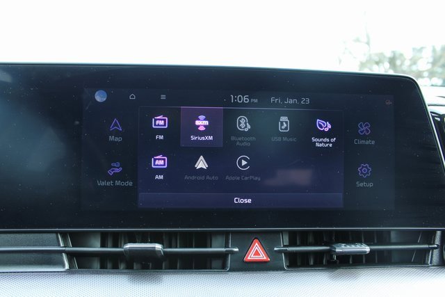 Used 2025 Kia Sportage SX image 24