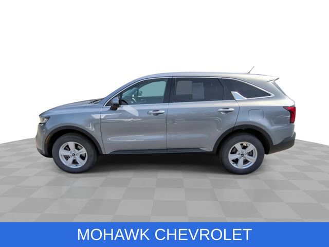 Used 2023 Kia Sorento LX AWD/4WD image 5