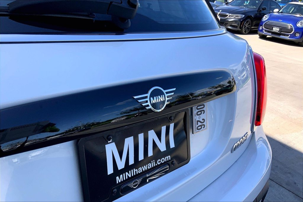 Certified 2024 MINI Cooper 4-Door Hardtop FWD image 33
