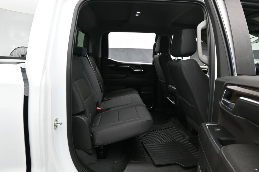 Used 2024 Chevrolet Silverado 1500 LT RWD image 36