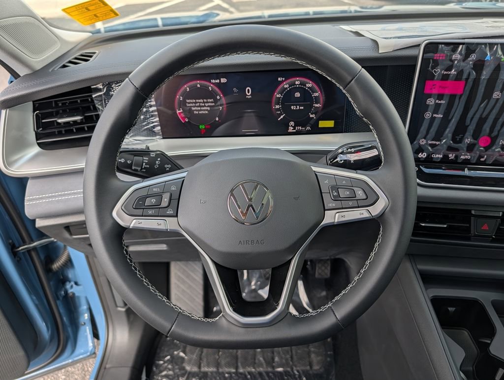 New 2025 Volkswagen Tiguan SE image 14