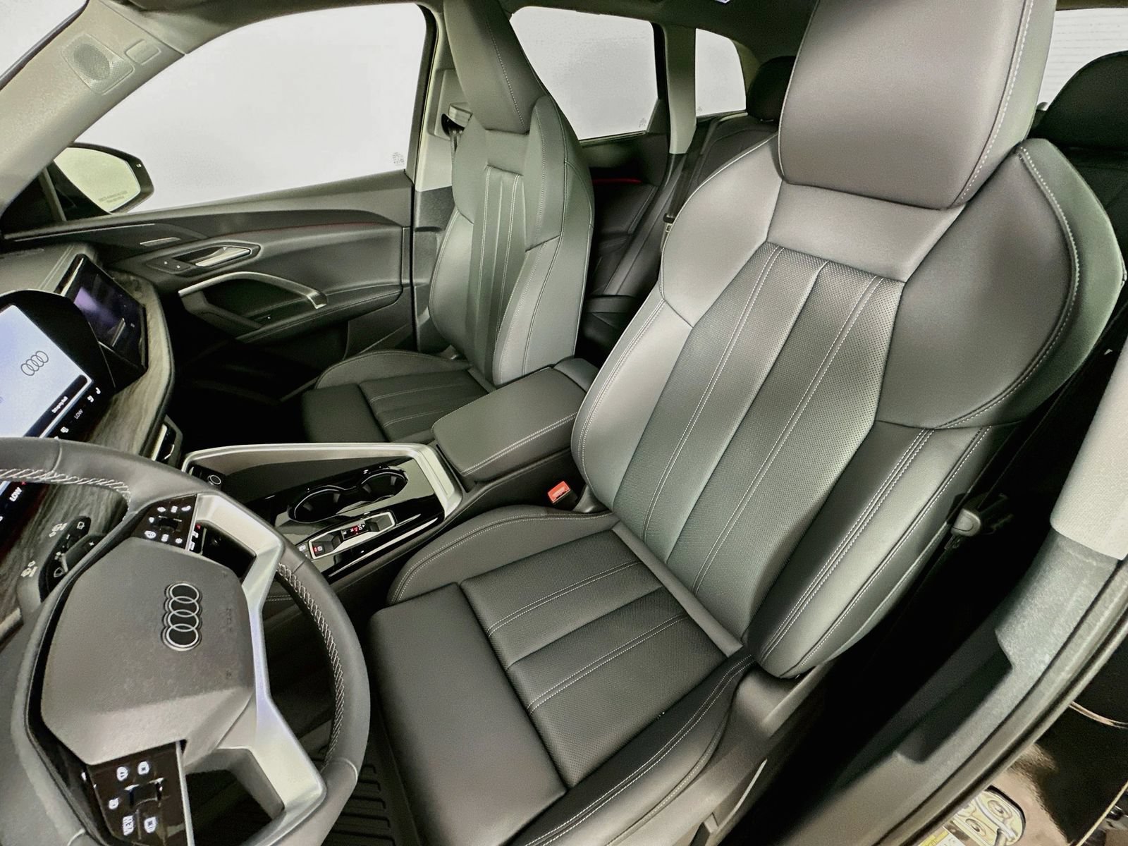 New 2026 Audi Q5 Premium Plus AWD/4WD image 33