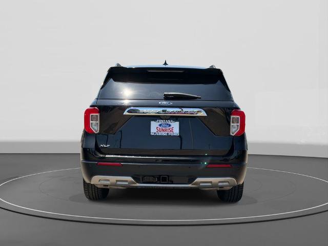 Certified 2022 Ford Explorer XLT w/ Equipment Group 202A RWD image 6