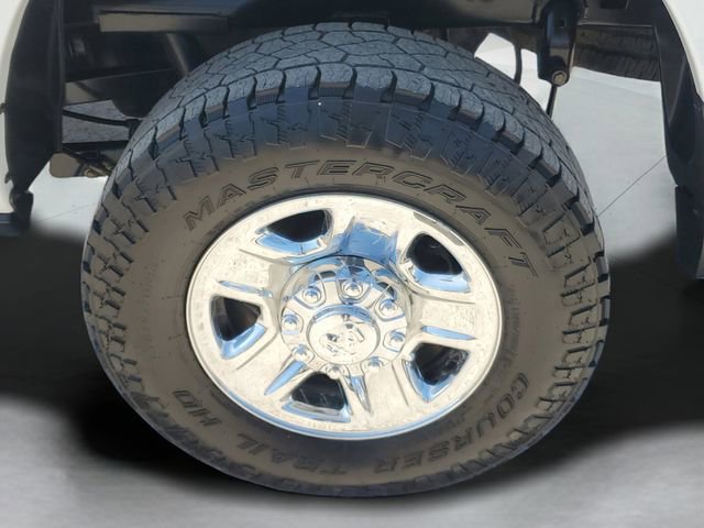 Used 2022 RAM 2500 Big Horn w/ Cold Weather Group image 9