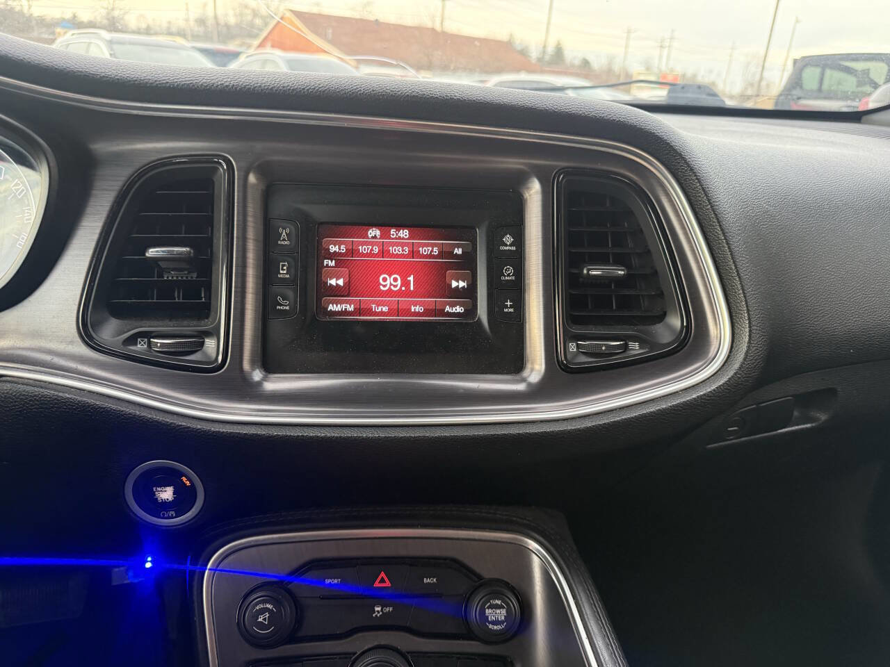 Used 2016 Dodge Challenger SXT image 20