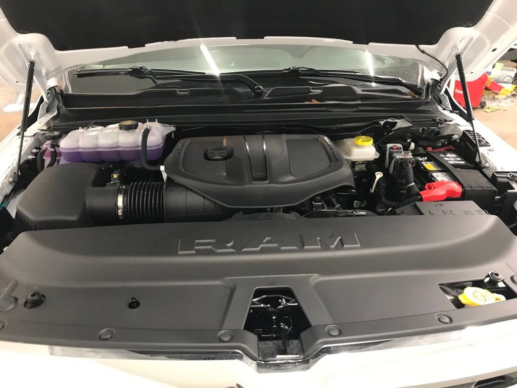 New 2026 RAM 1500 4x4 Crew Cab image 43