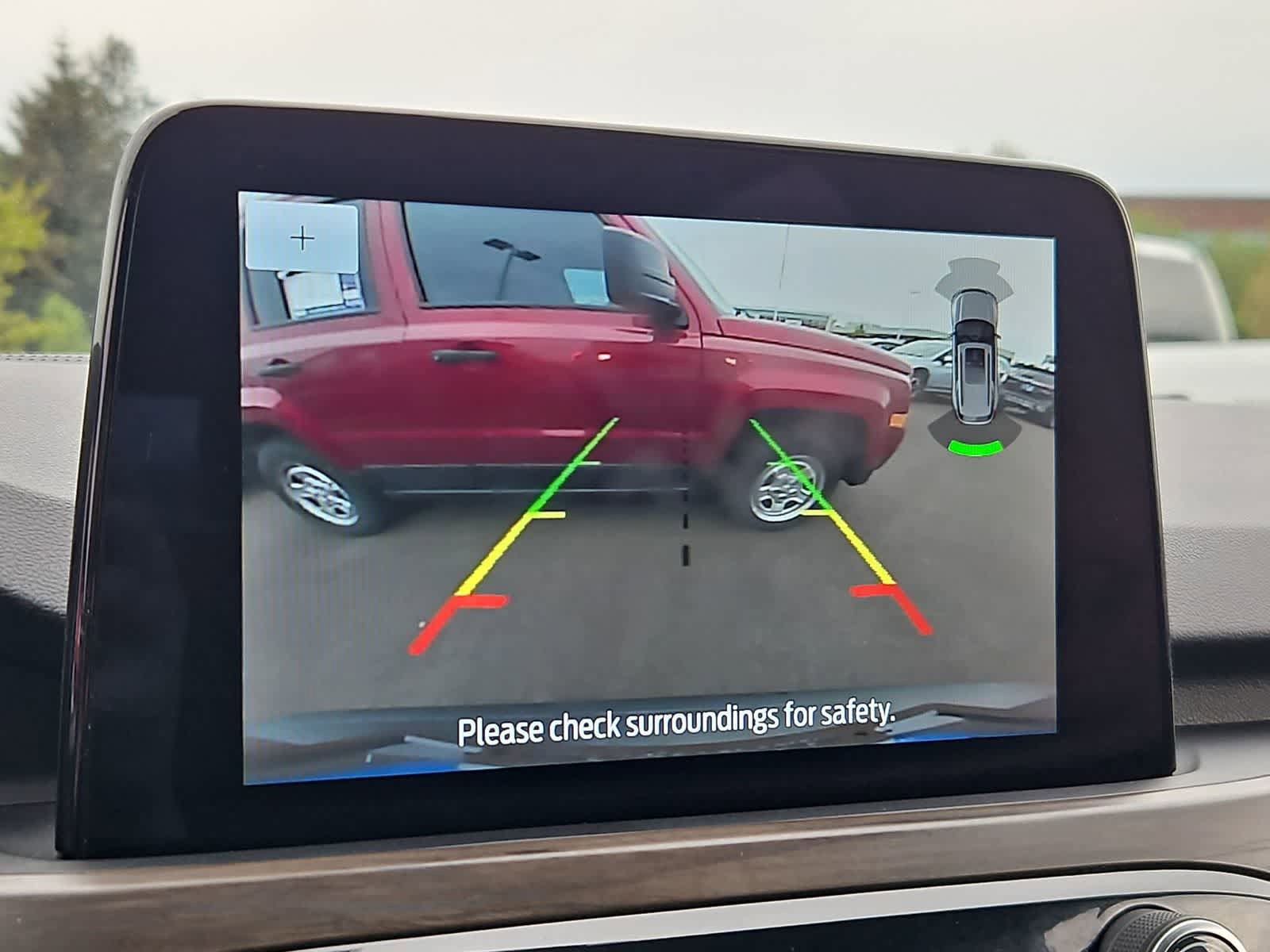 Used 2020 Ford Escape Titanium image 29