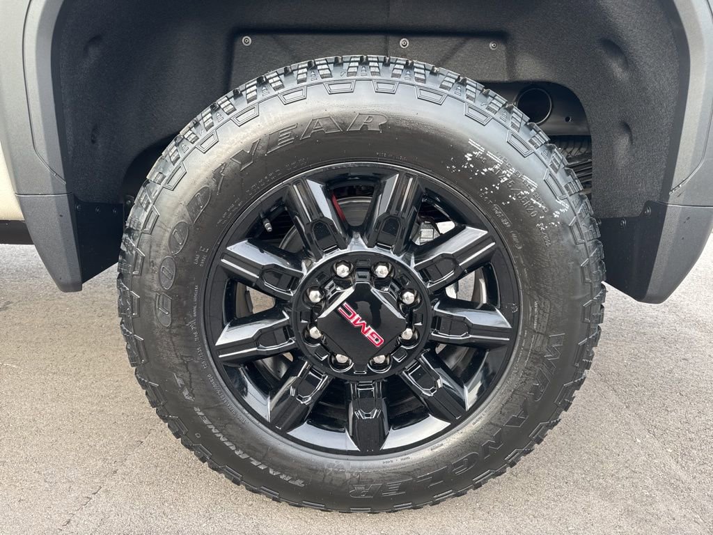 New 2026 GMC Sierra 2500 AT4 w/ AT4 Premium Plus Package image 33