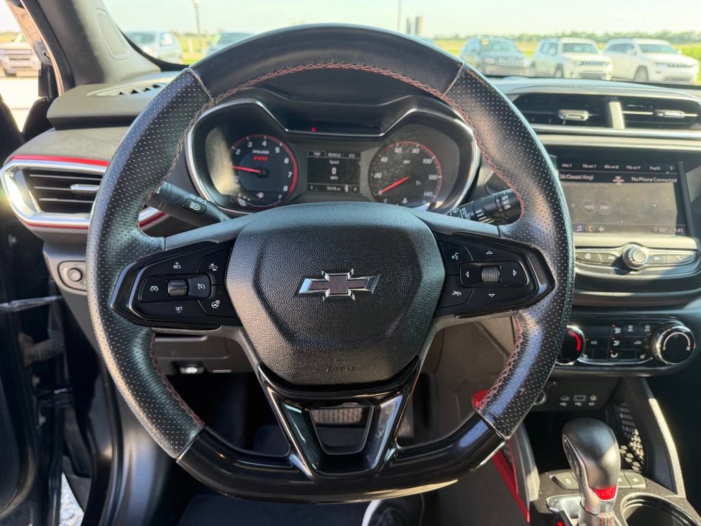 Used 2022 Chevrolet TrailBlazer RS FWD image 14