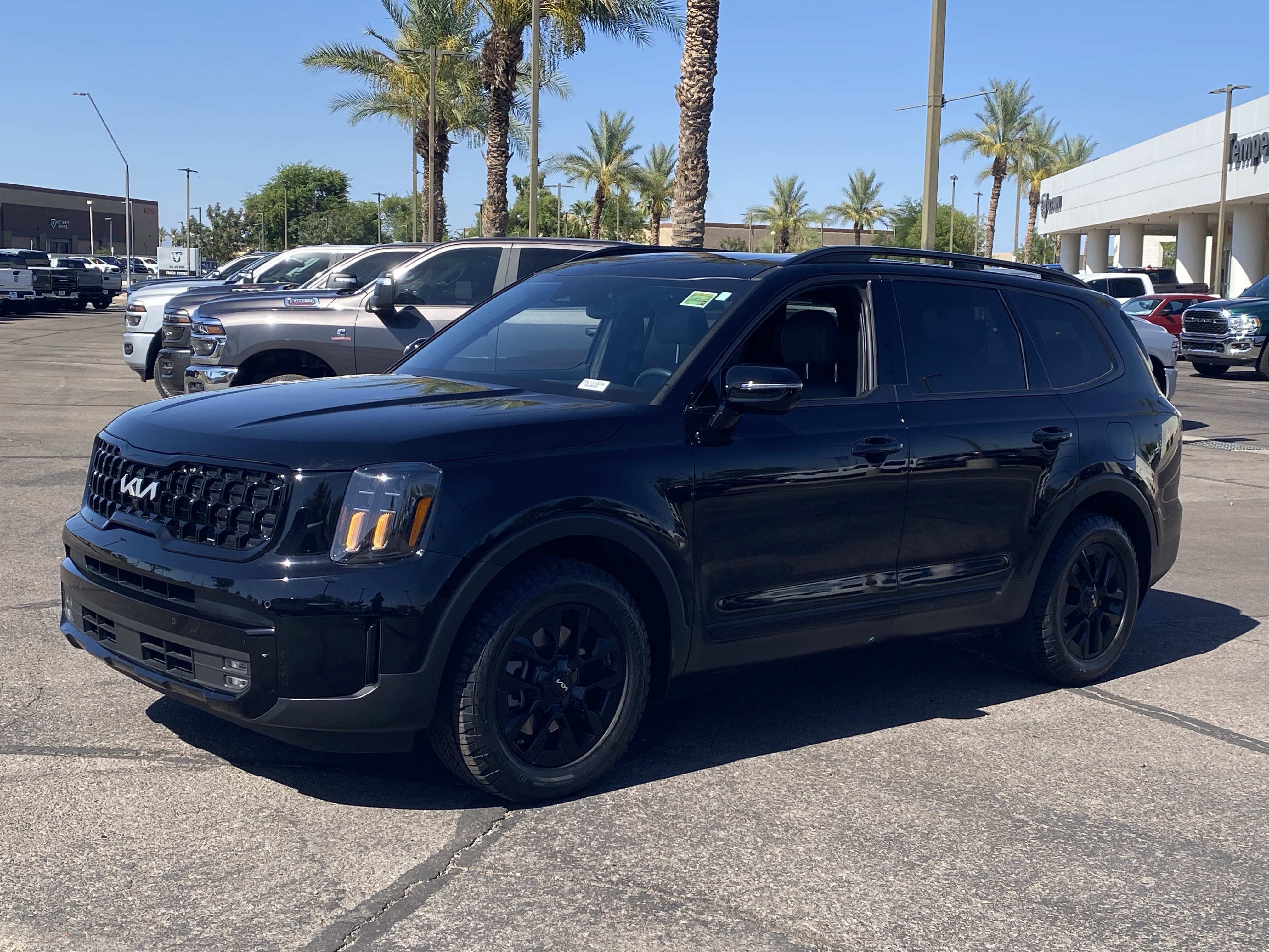 Certified 2024 Kia Telluride SX X-Pro AWD/4WD image 2