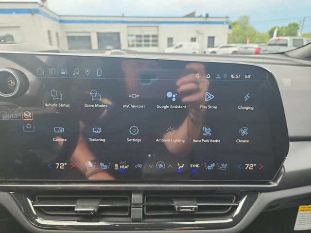 New 2026 Chevrolet Equinox EV RS w/ Active Safety Package 3 AWD/4WD image 24