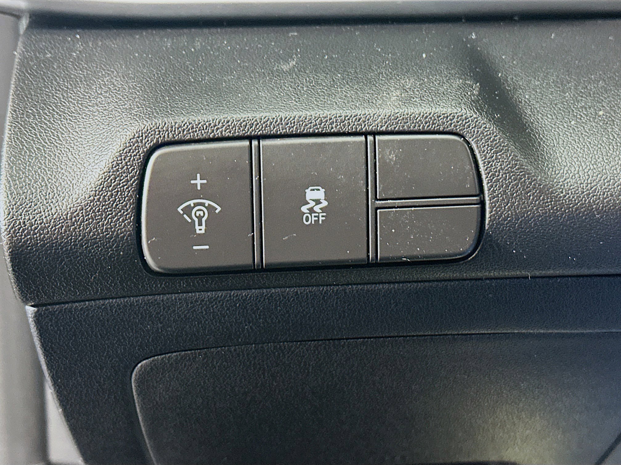 Used 2024 Hyundai Elantra SEL image 16