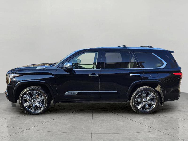 Used 2024 Toyota Sequoia Capstone image 5