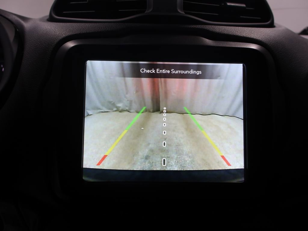 Used 2022 Jeep Renegade Altitude image 27