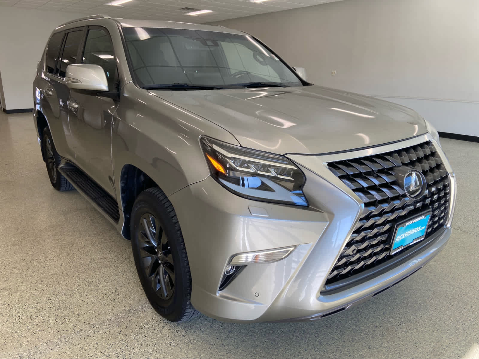 Used 2023 Lexus GX 460 Premium image 4