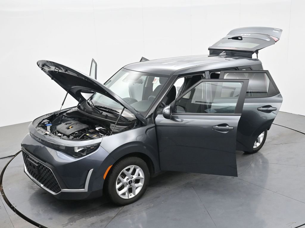 Used 2024 Kia Soul LX w/ Option Group 015 FWD image 39