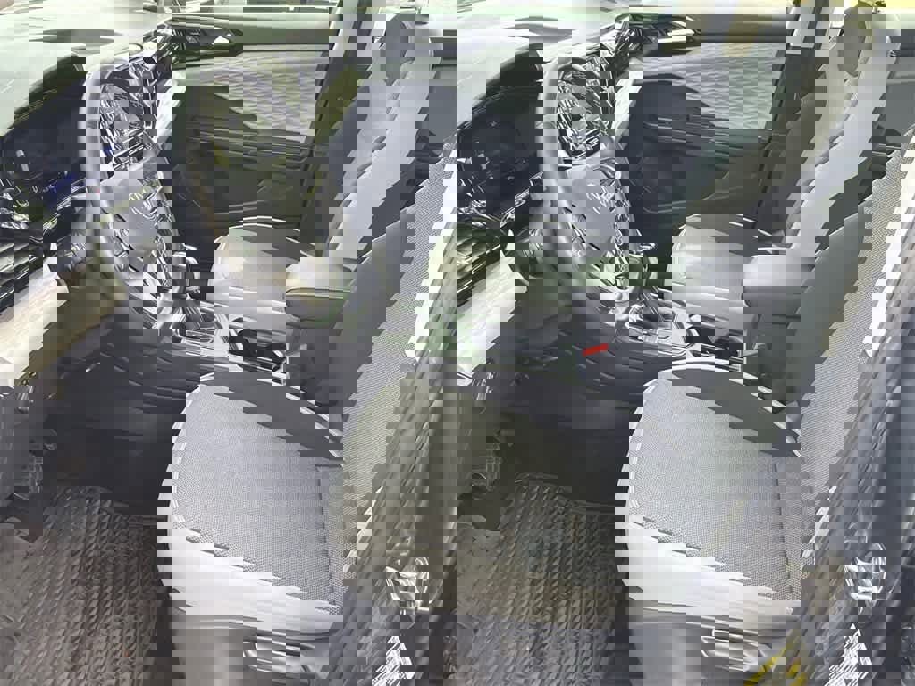 Used 2024 Volkswagen Taos S image 10