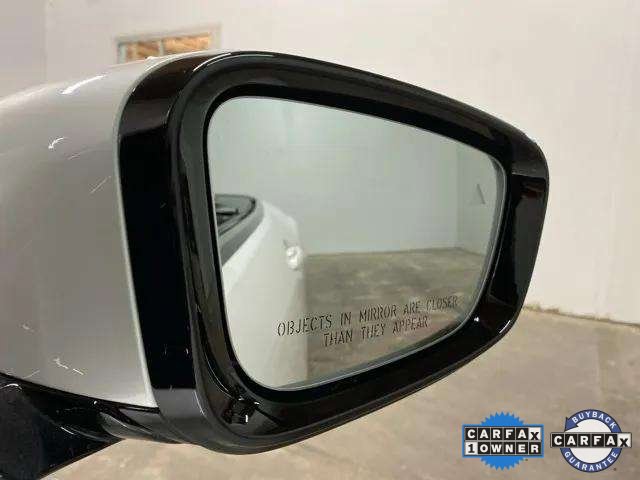 Used 2025 BMW 840i xDrive Convertible w/ Driving Assistance Package image 87