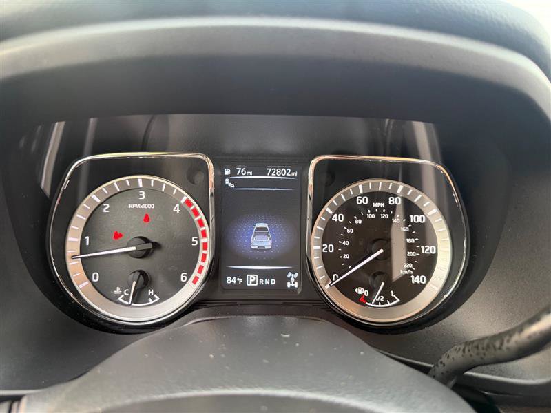 Used 2016 Nissan Titan SL AWD/4WD image 30