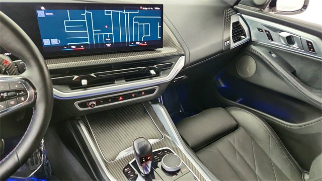 Used 2023 BMW XM image 42