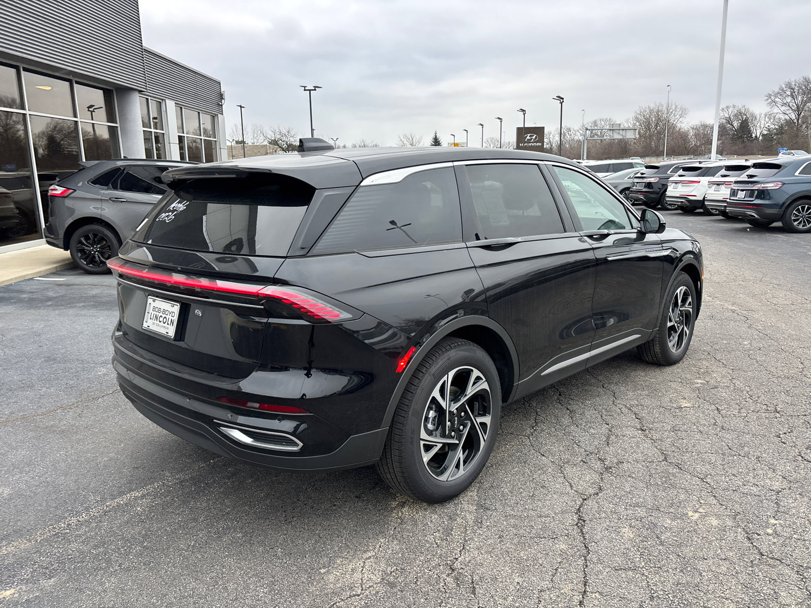 New 2026 Lincoln Nautilus Premier w/ Equipment Group 102A image 7