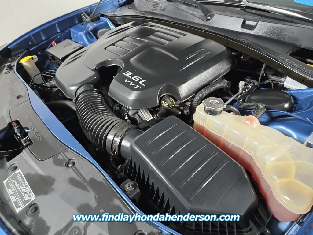 Used 2023 Dodge Charger SXT w/ Blacktop Package RWD image 23