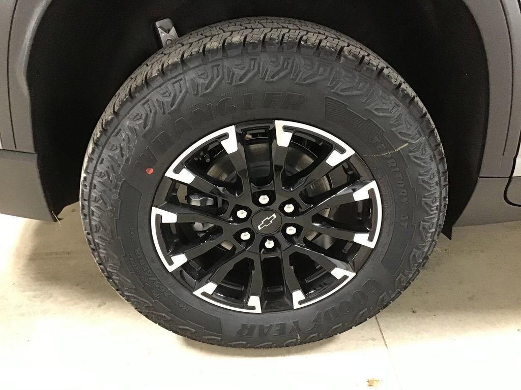 New 2026 Chevrolet Traverse Z71 w/ Enhanced Driving Package image 35