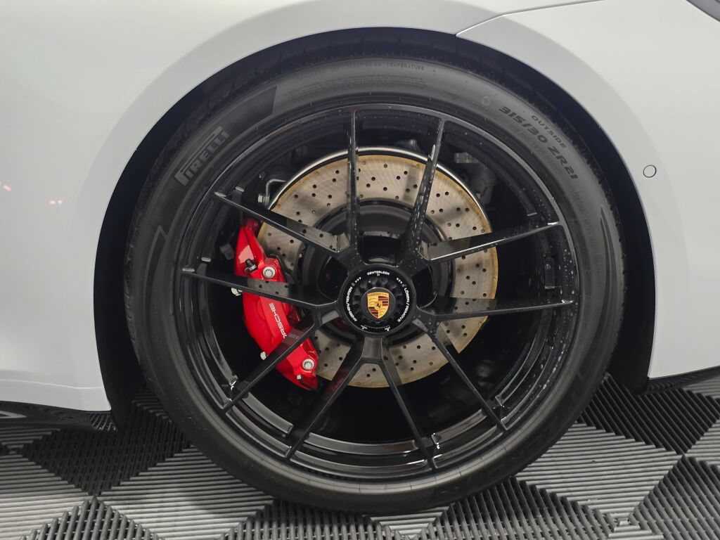 New 2026 Porsche 911 Carrera GTS RWD image 28