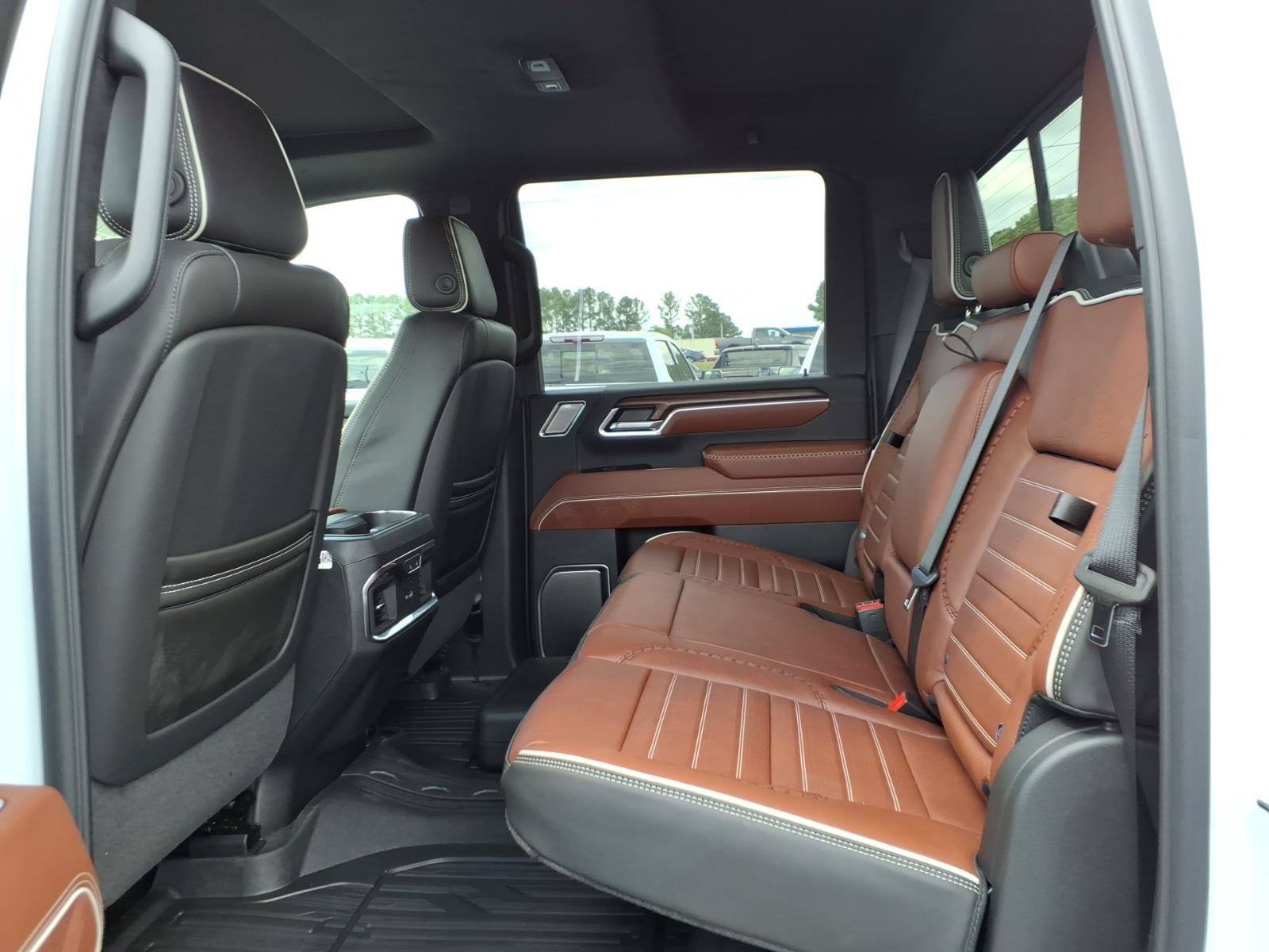 New 2026 GMC Sierra 2500 Denali Ultimate AWD/4WD image 22