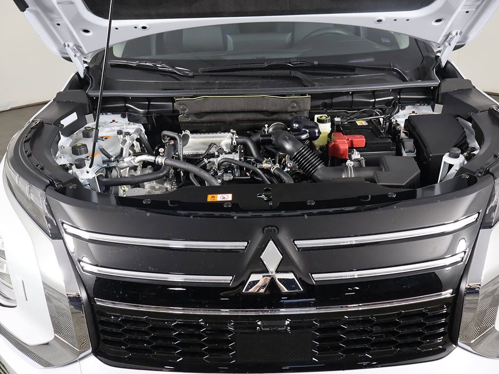 New 2026 Mitsubishi Outlander ES AWD/4WD image 18