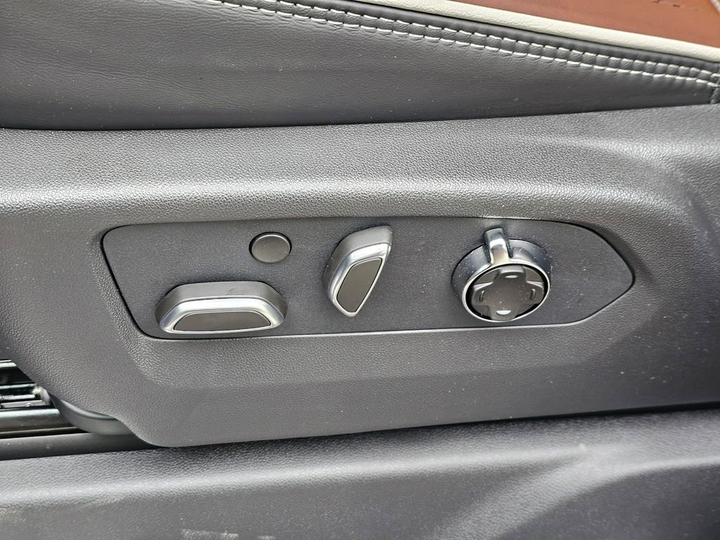 New 2026 GMC Sierra 3500 Denali Ultimate image 26