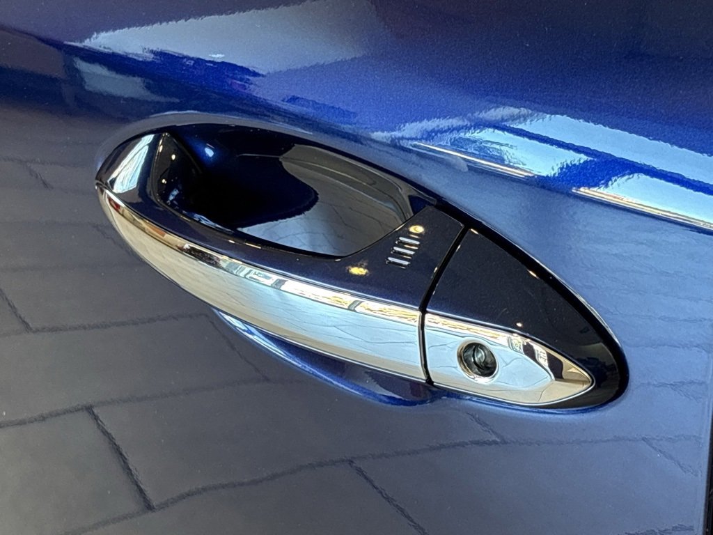 Certified 2025 INFINITI QX60 Pure image 11