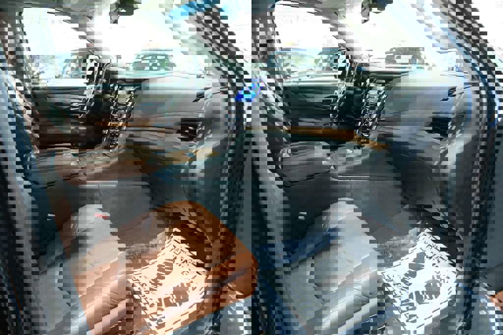 Used 2015 Cadillac Escalade ESV Premium image 34