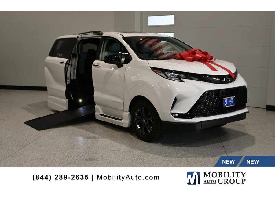 New 2026 Toyota Sienna XSE