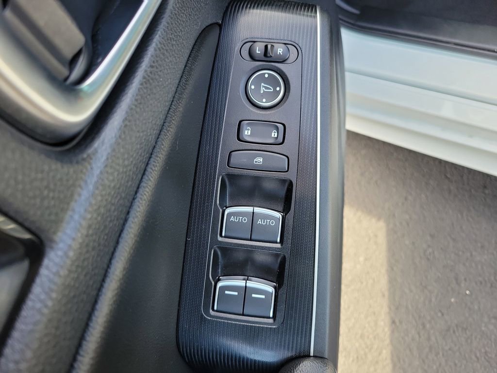 Used 2023 Honda Civic Touring image 18