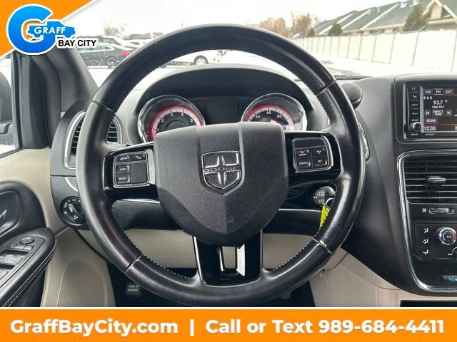 Used 2019 Dodge Grand Caravan SXT image 14
