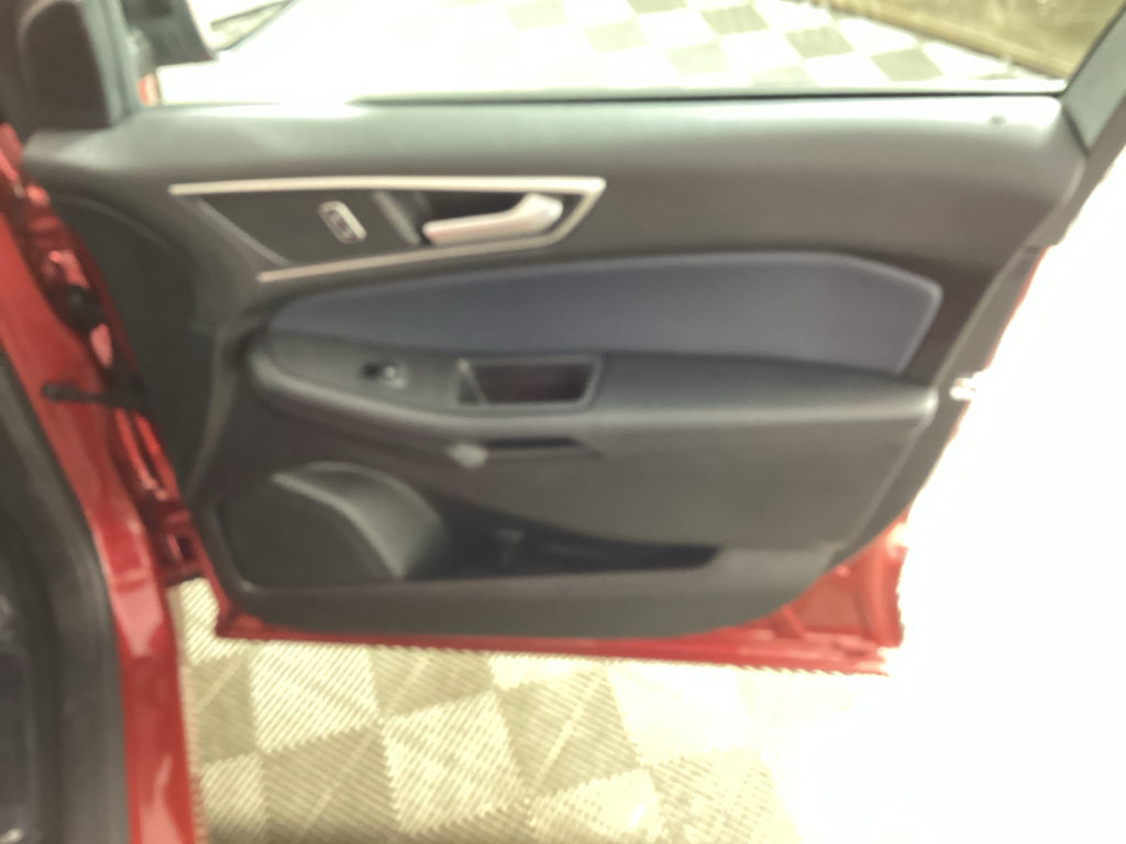 Used 2024 Ford Edge SEL w/ Sport Appearance Package AWD/4WD image 10